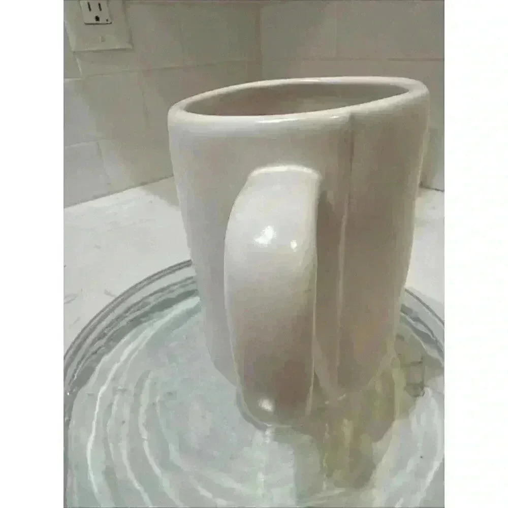 Rae Dunn, Magenta, 20 oz Capacity Collector's Mug "You Can"!! - Picture 4 of 13